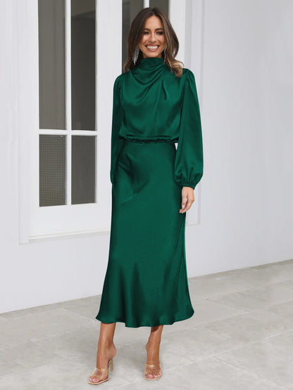 Robe Satinée Élégante