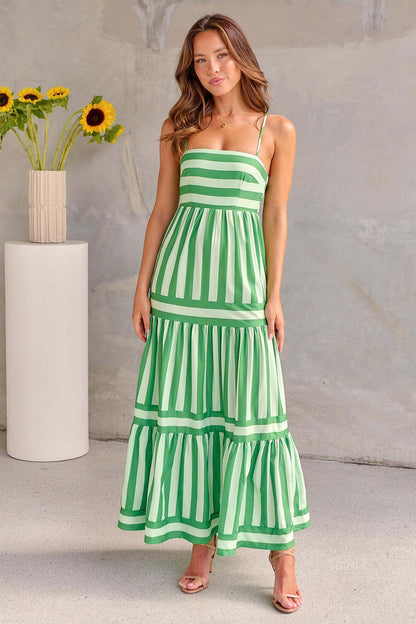 Robe Rayée Élégante