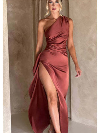 Robe Satinée Sensuelle