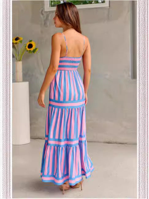 Robe Rayée Élégante